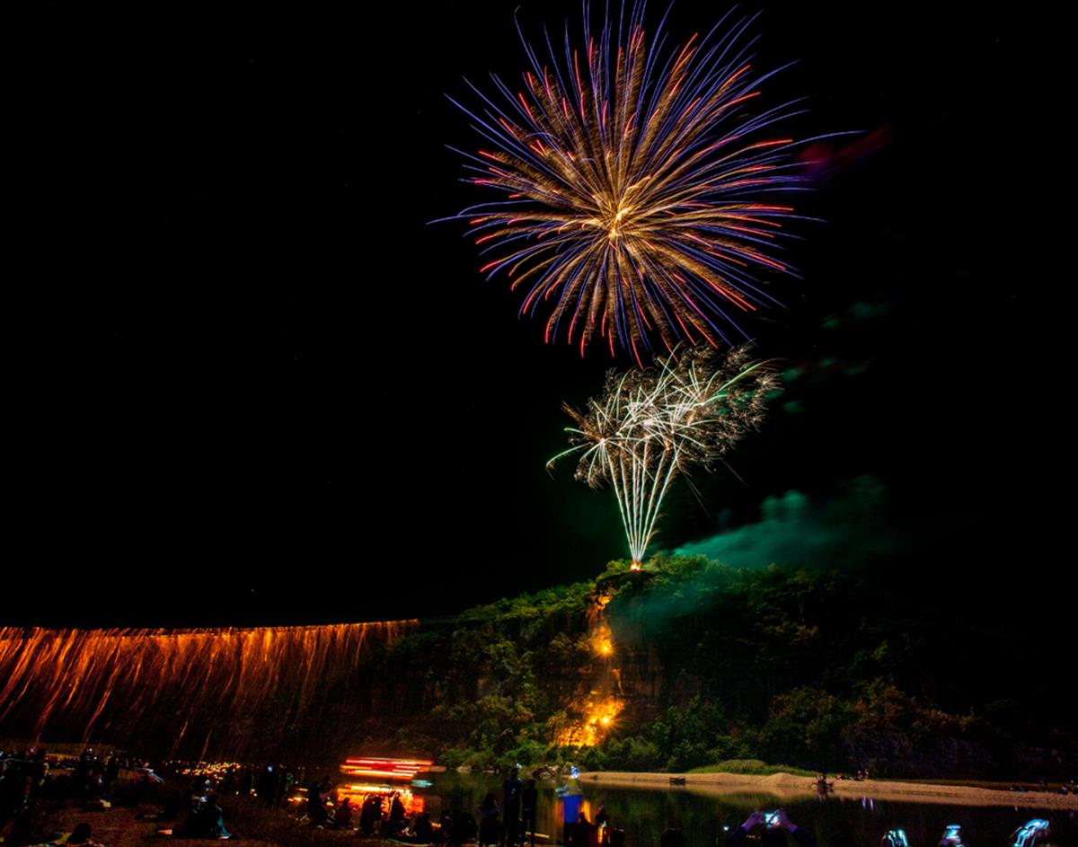 Seonyujulbulnori – Hahoe Night Fire Performance 1